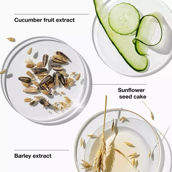 New 
125 ml 
Clinique Dramatically Different Face Moisturizing Gel - Picture 3 of 5